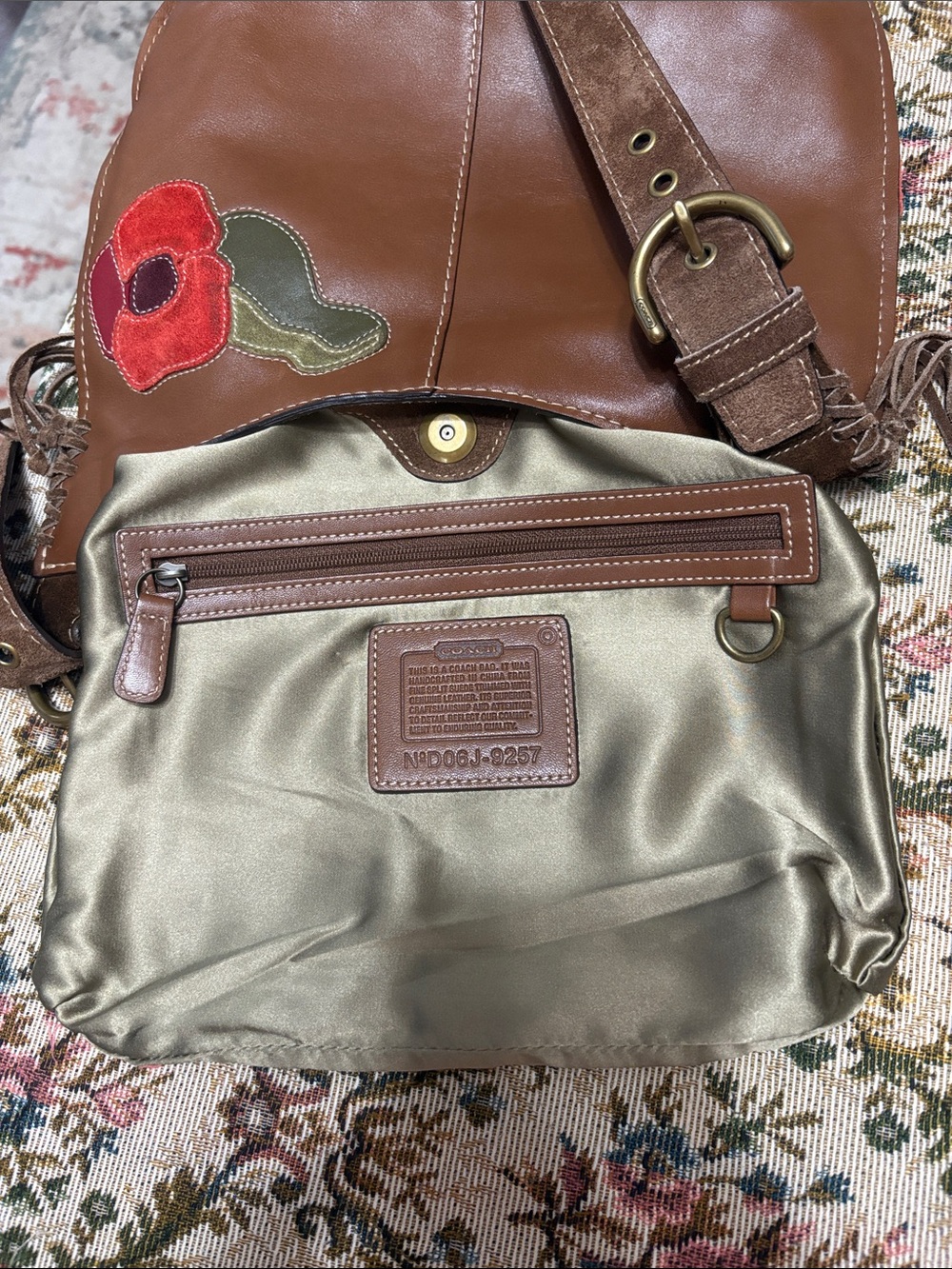 Coach Poppy Hippie Crossbody - Picture 6 of 9